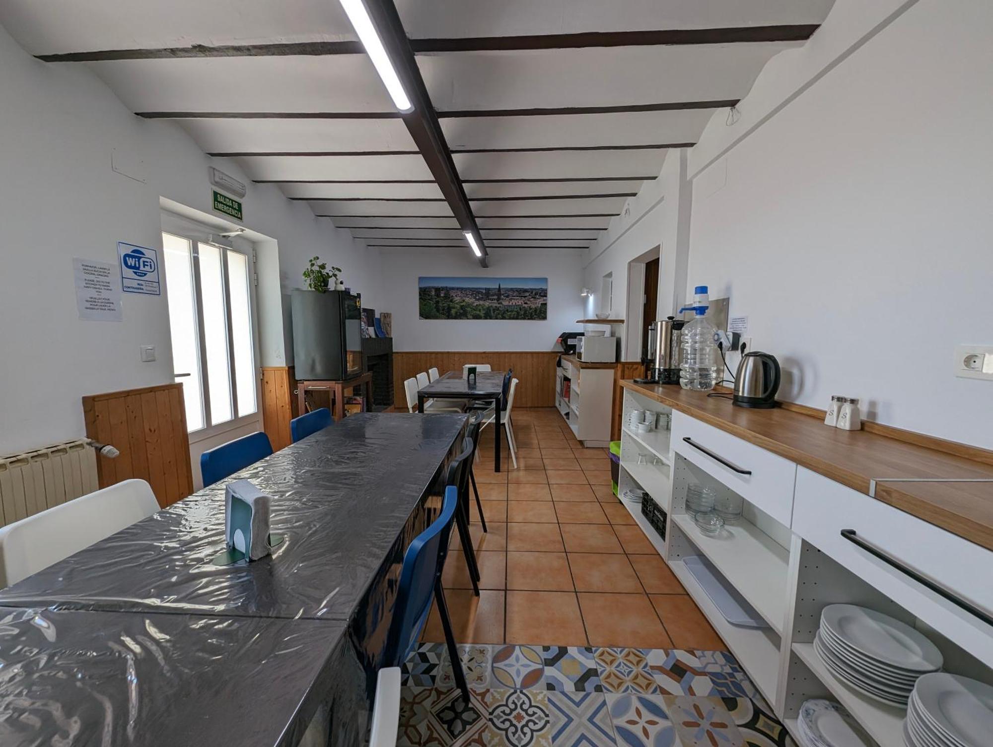 Albergue El Alfar/Pilgrim Hostel Hornillos del Camino Exterior photo